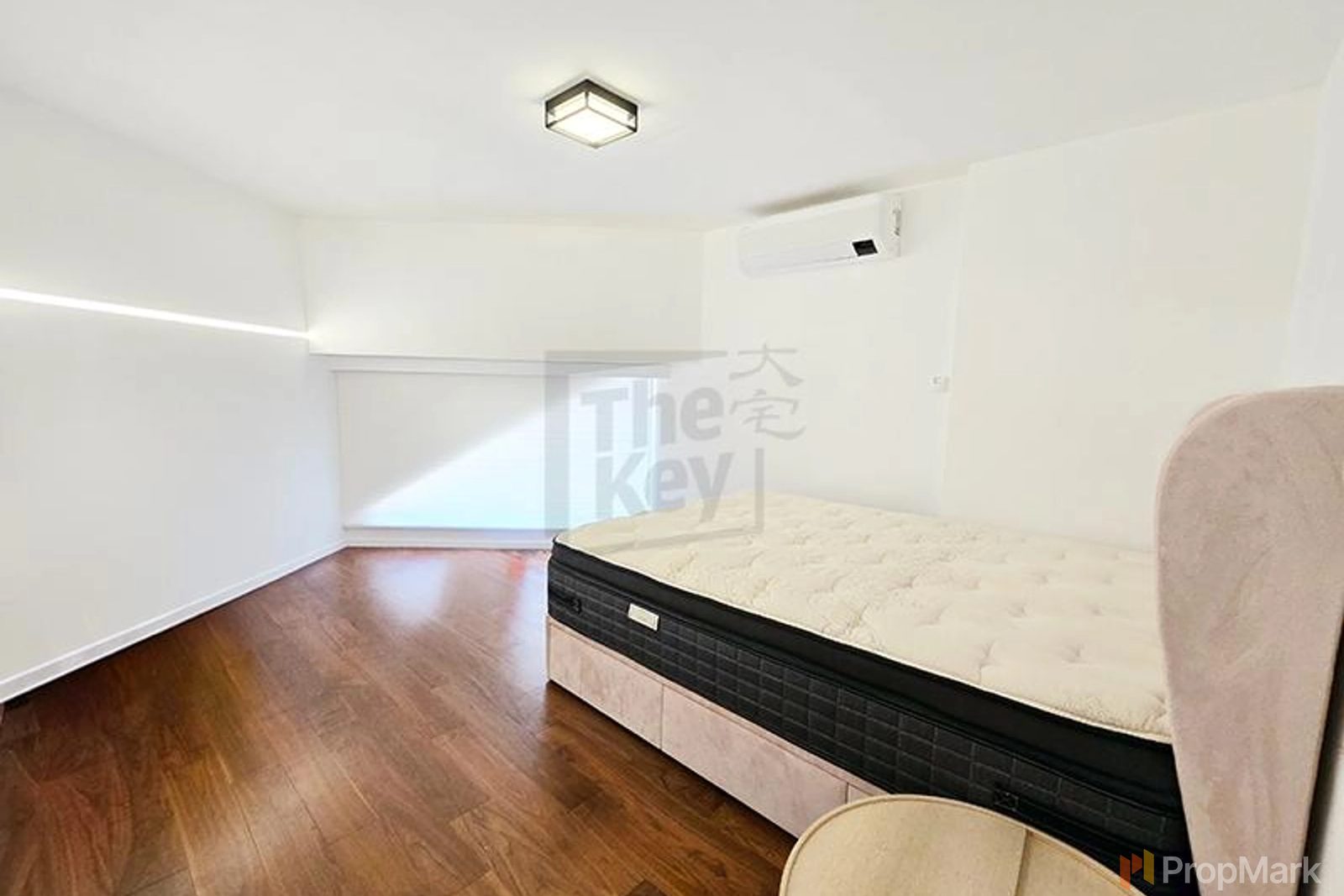 photo 12 — Belleview Place, Southside