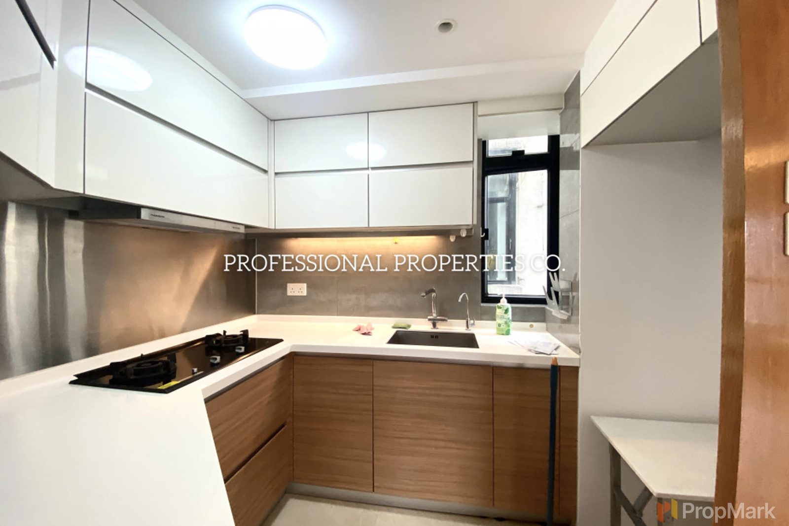 photo 3 — Illumination Terrace, Mid-levels East
