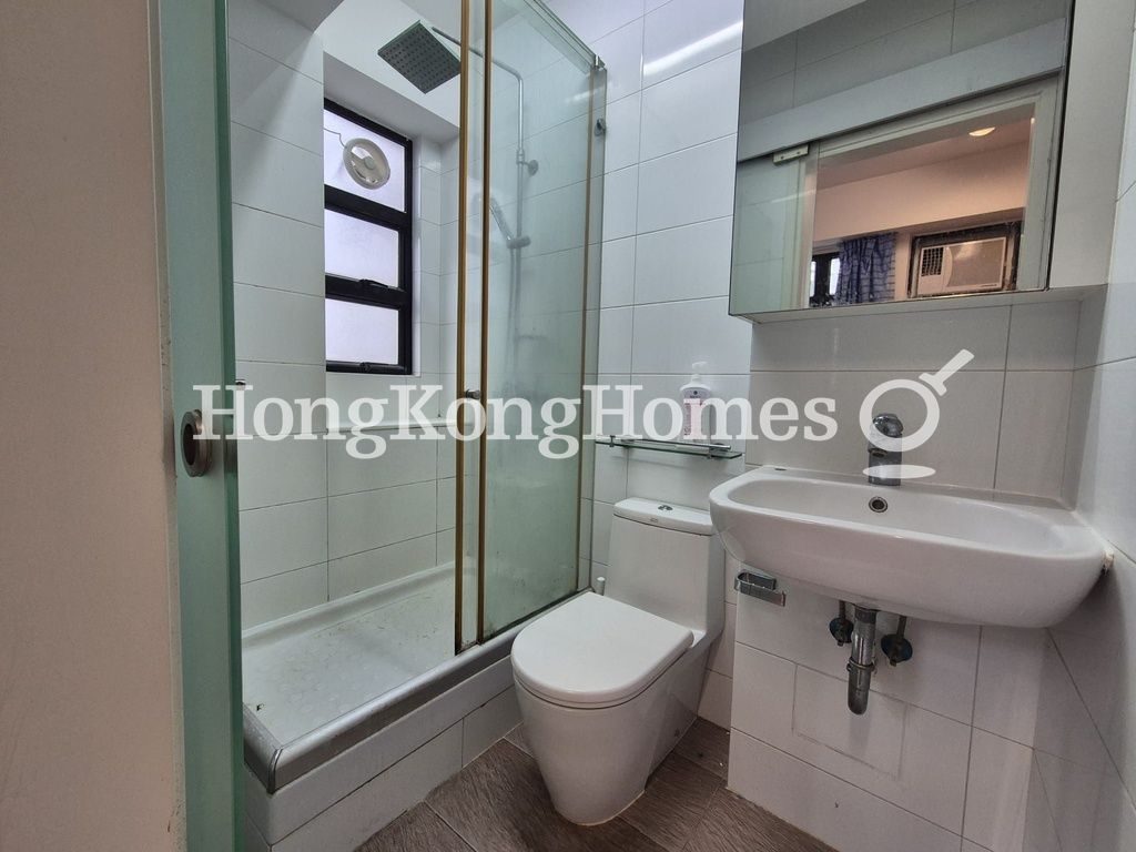 Master Bathroom — 誠和閣1座，跑馬地