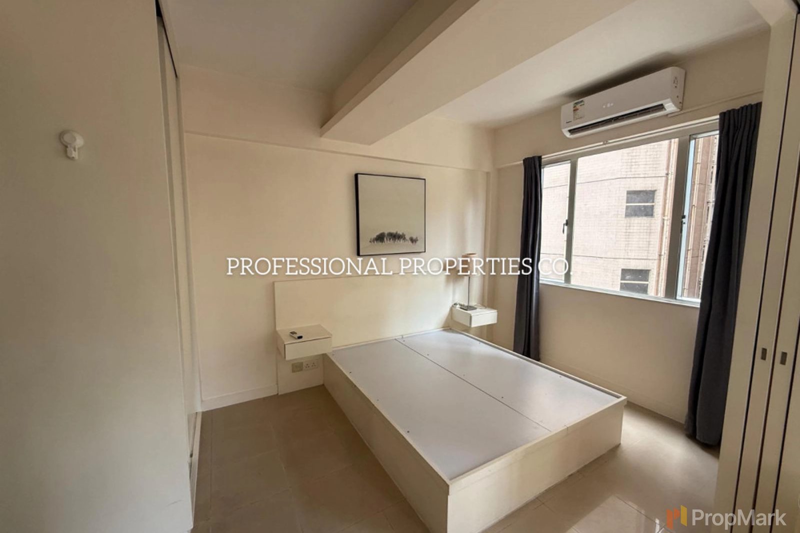 photo 5 — 2-4 Staunton Street, Central