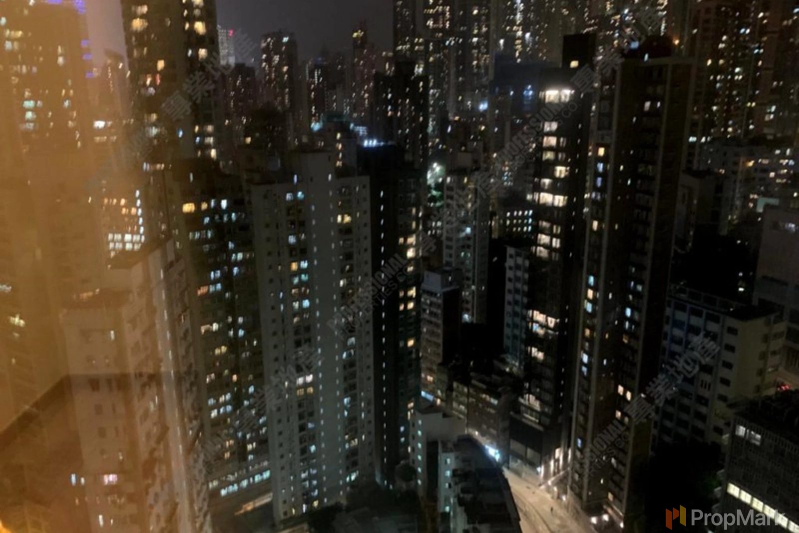 相片 11 — 西浦，上環