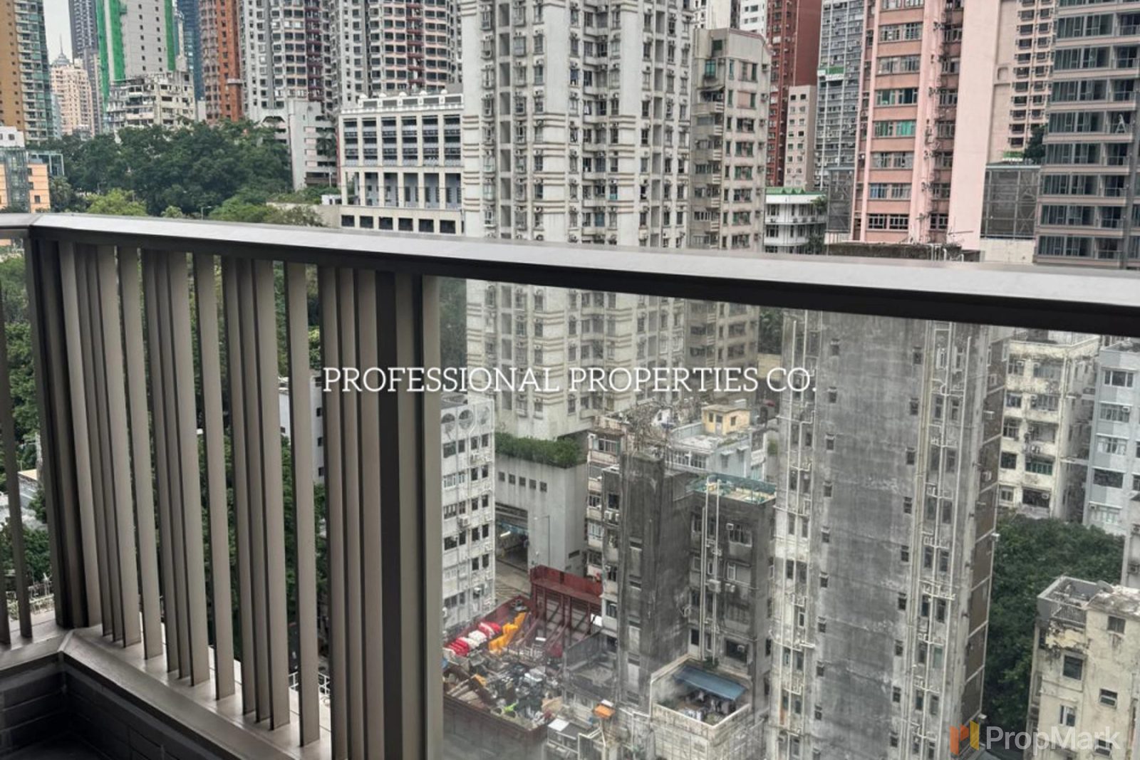 photo 2 — Island Crest, Sai Ying Pun