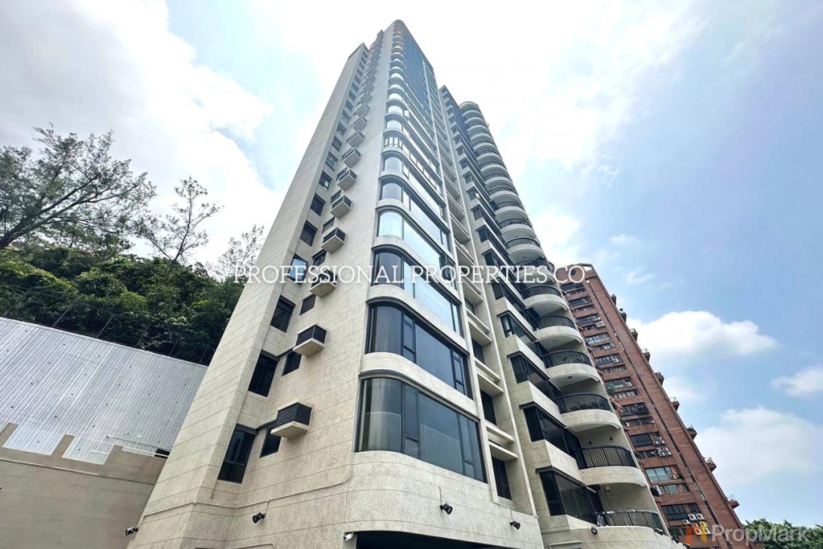 相片 18 — 松苑，港島南區