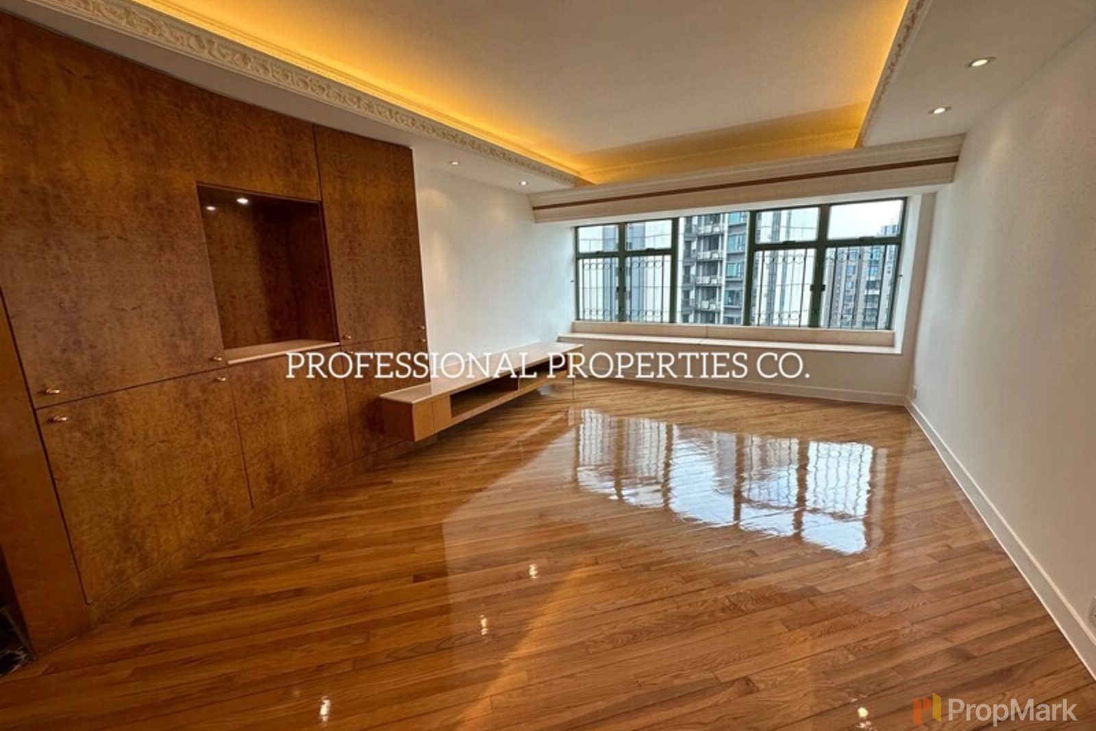 photo 15 — Robinson Place, Mid-levels West