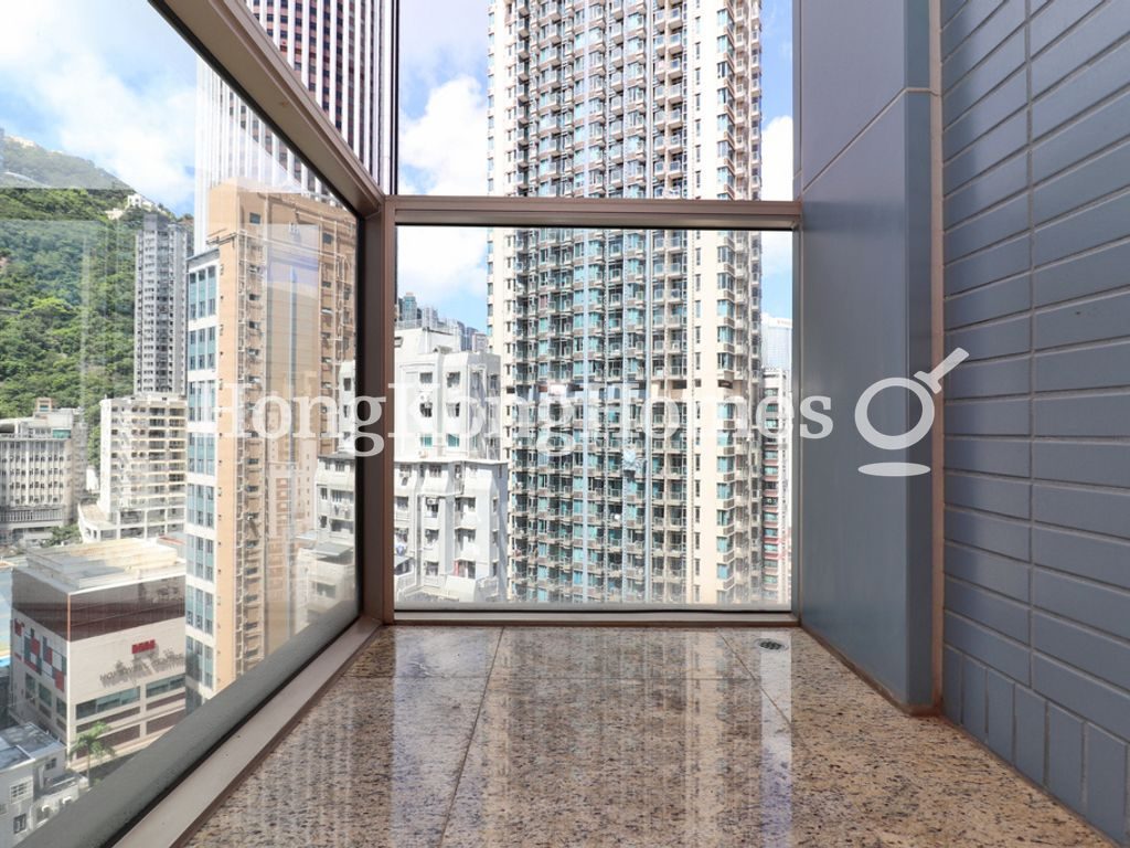 Balcony off Living and Dining room — 囍匯 - 第1期- 第5座，灣仔