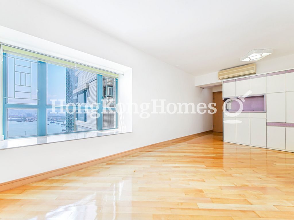Living and Dining Room — The Long Beach - Tower 08, Tai Kok Tsui