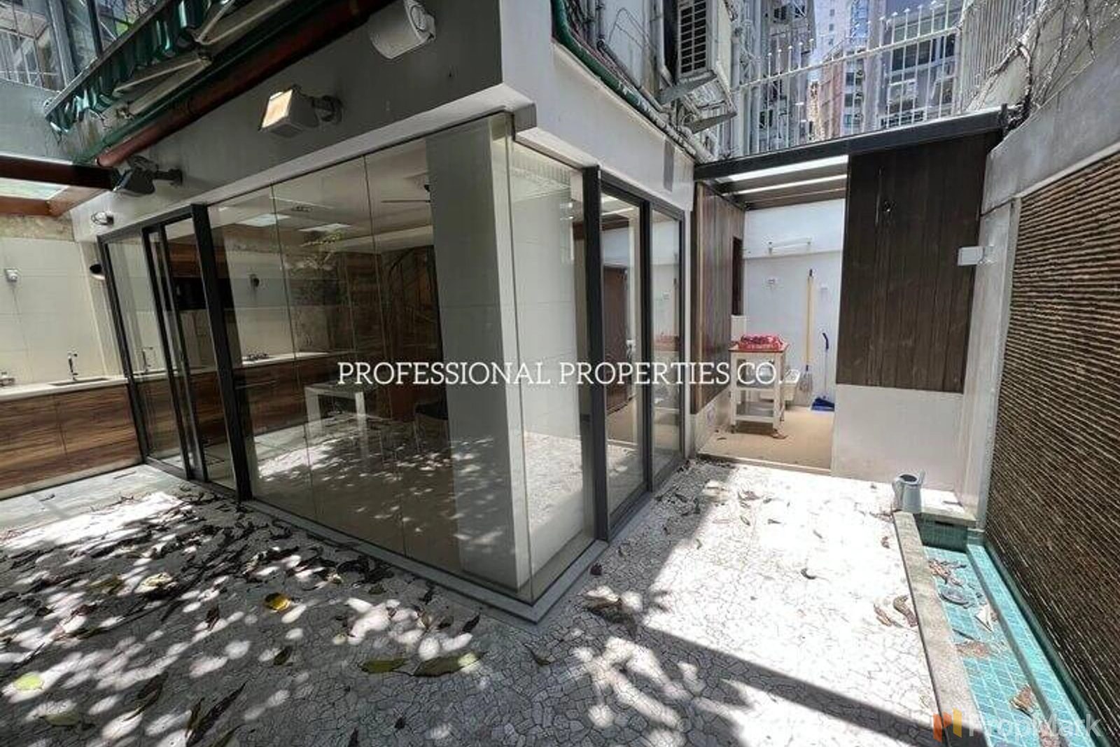 photo 2 — Mayfair Court, Happy Valley
