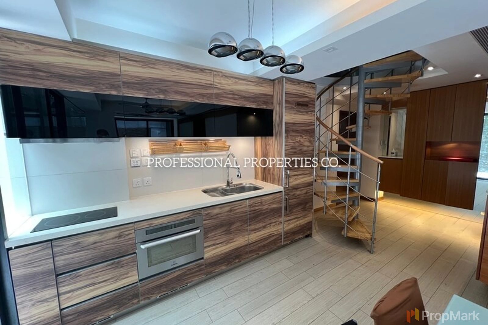 photo 9 — Mayfair Court, Happy Valley