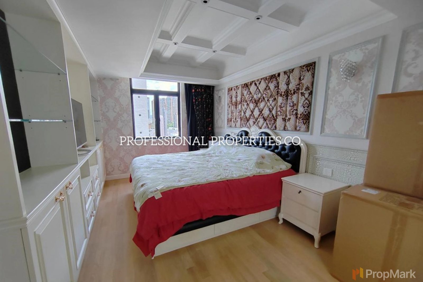 photo 10 — King Inn Mansion, Happy Valley
