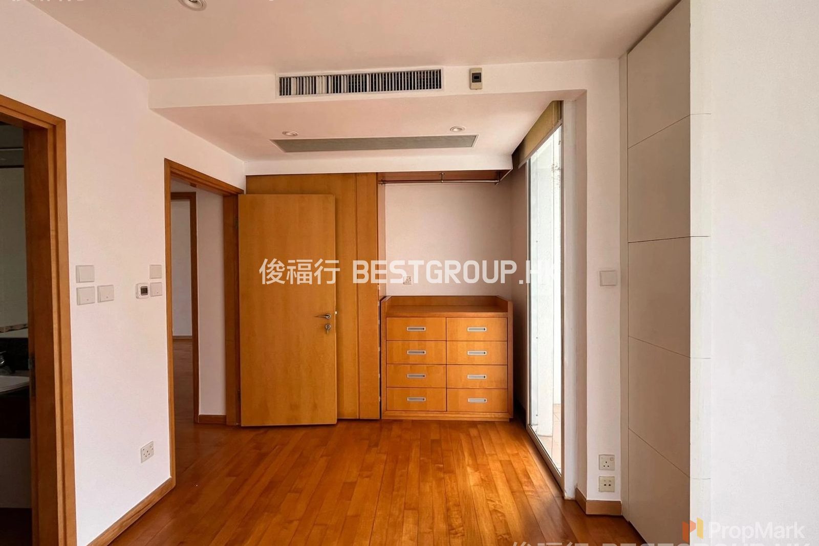 相片 35 — 楊宅，港島南區