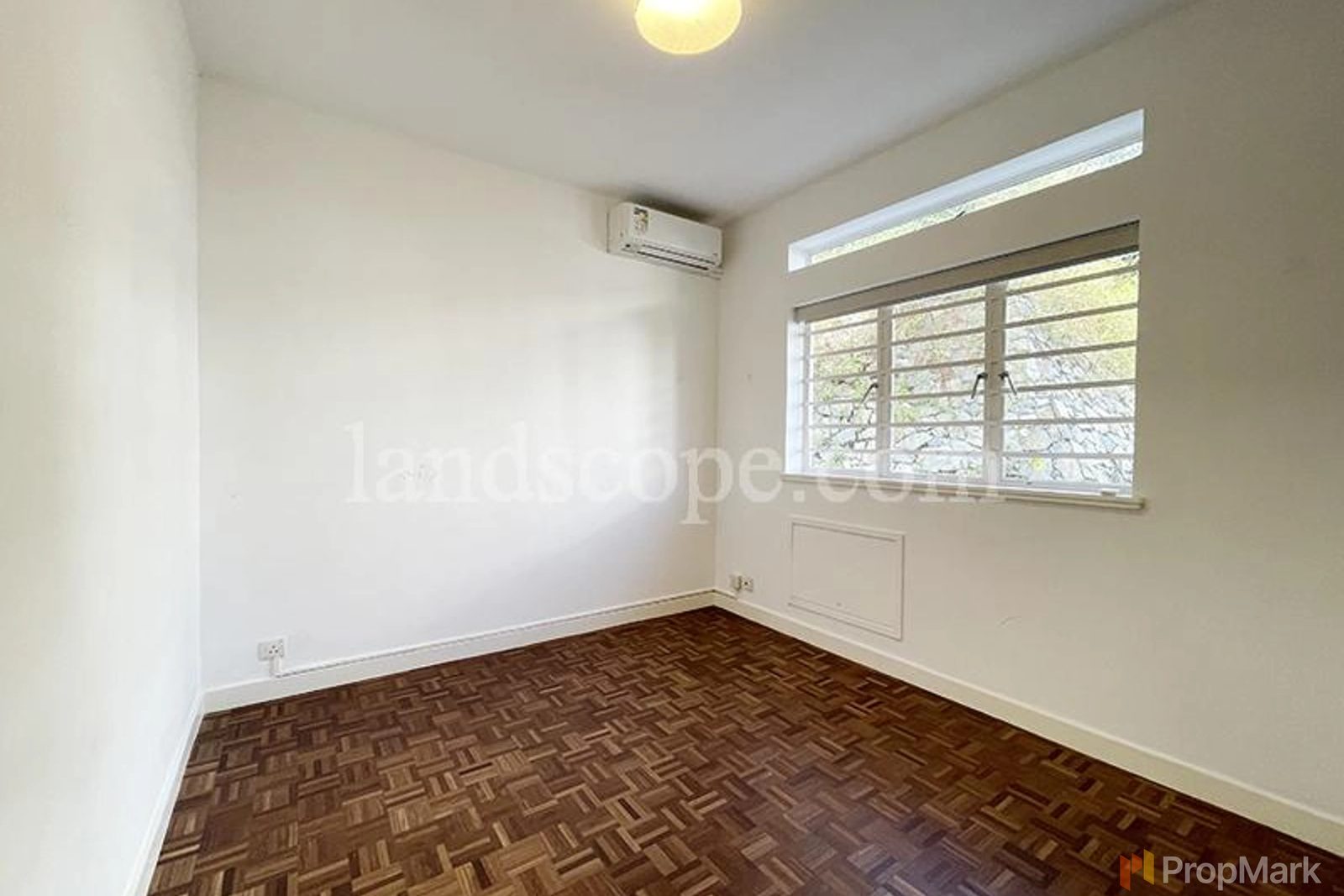photo 11 — Deepdene, Southside