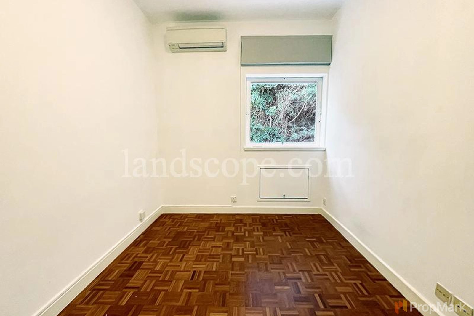 photo 15 — Deepdene, Southside