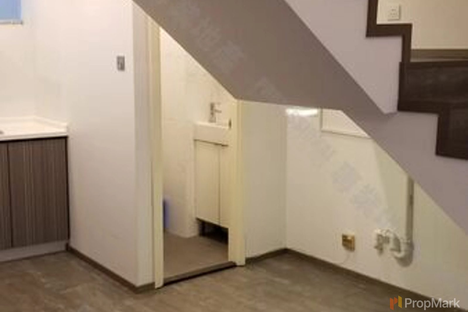 photo 10 — Ivory Court, Mid-levels West