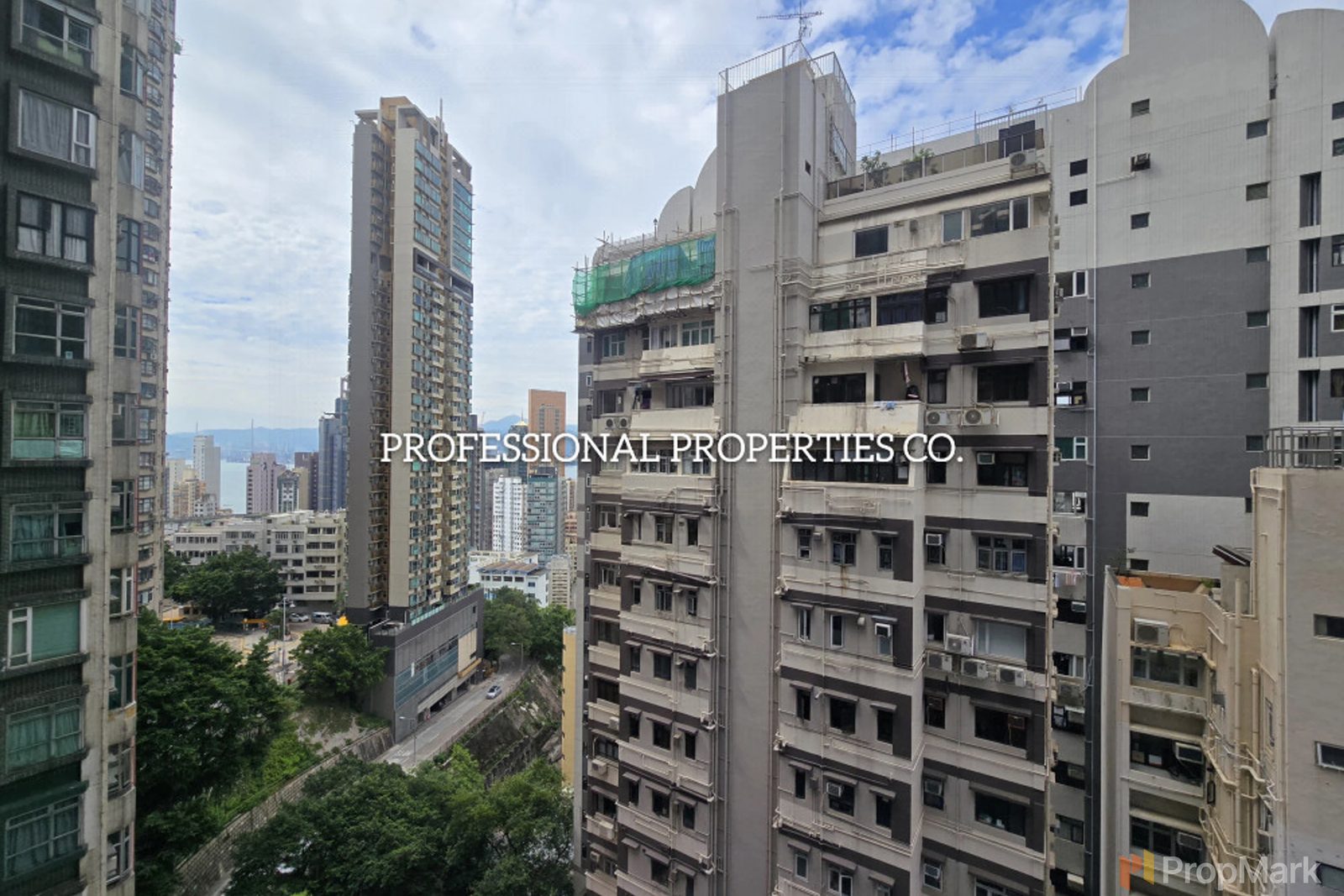photo 9 — Bonanza Court, Mid-levels West