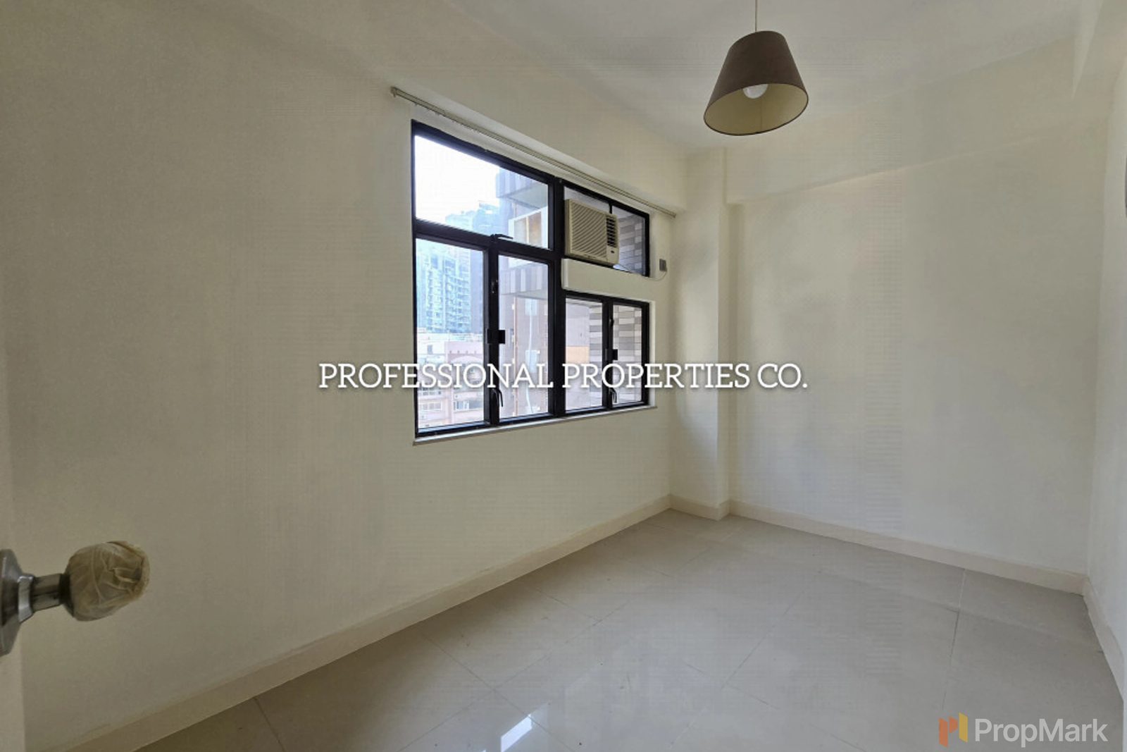 photo 7 — Rowen Court, Mid-levels West