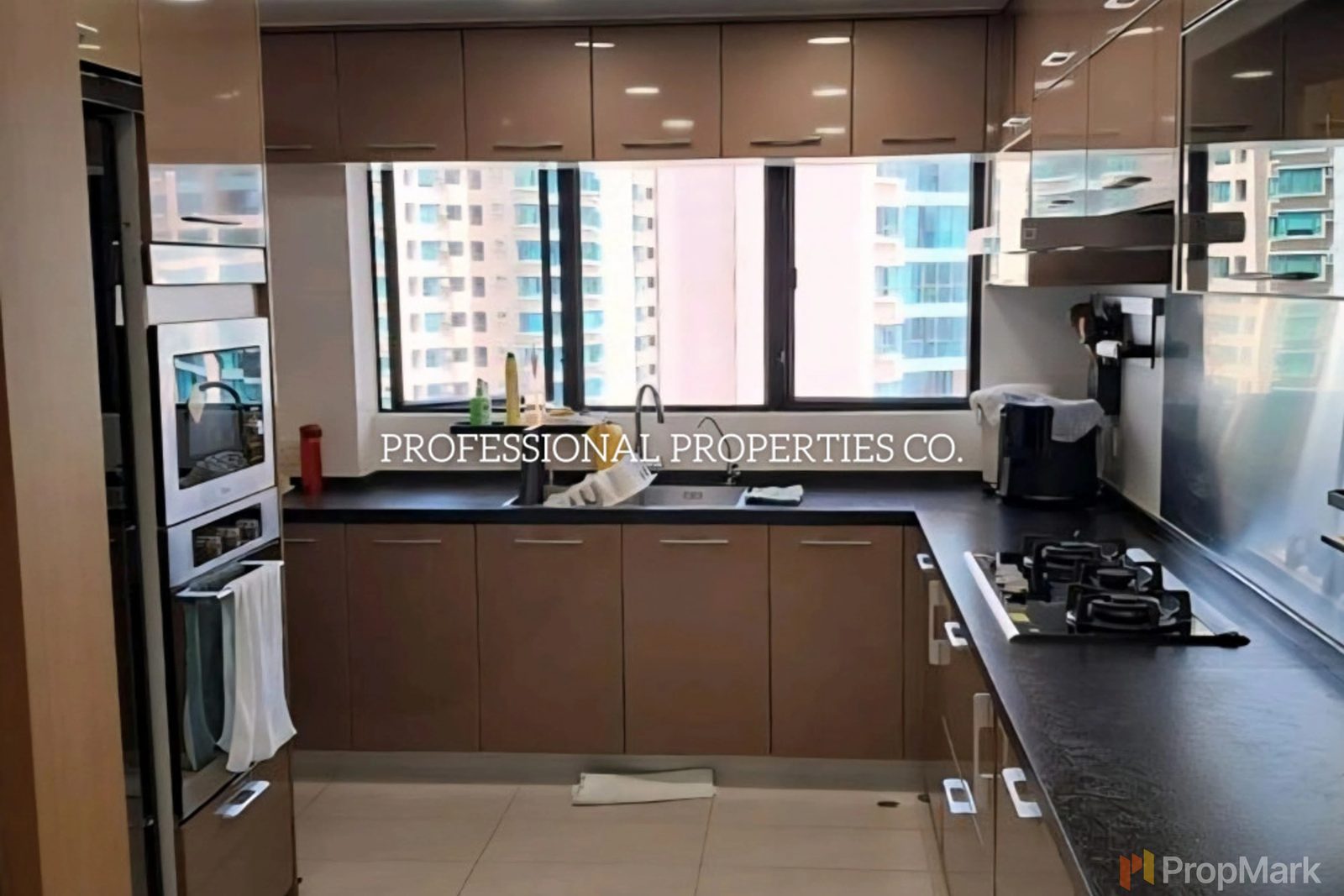 photo 11 — Clovelly Court, Mid-levels Central