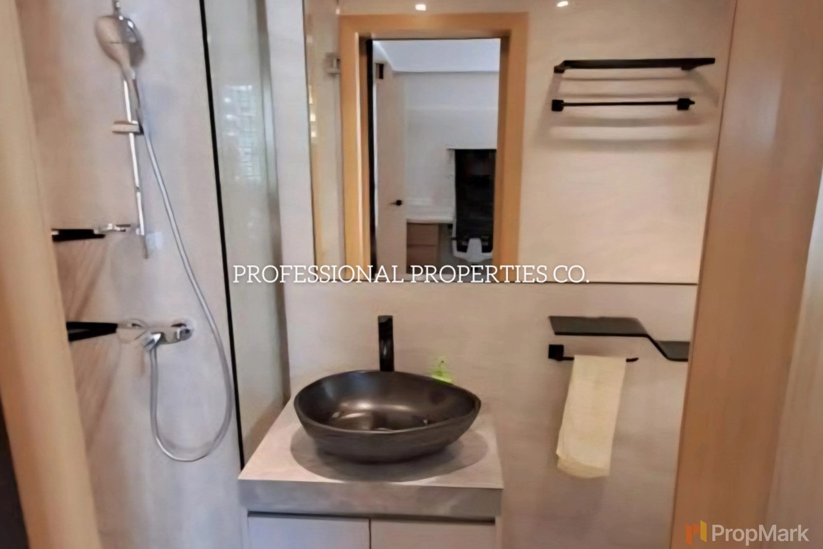 photo 12 — Clovelly Court, Mid-levels Central