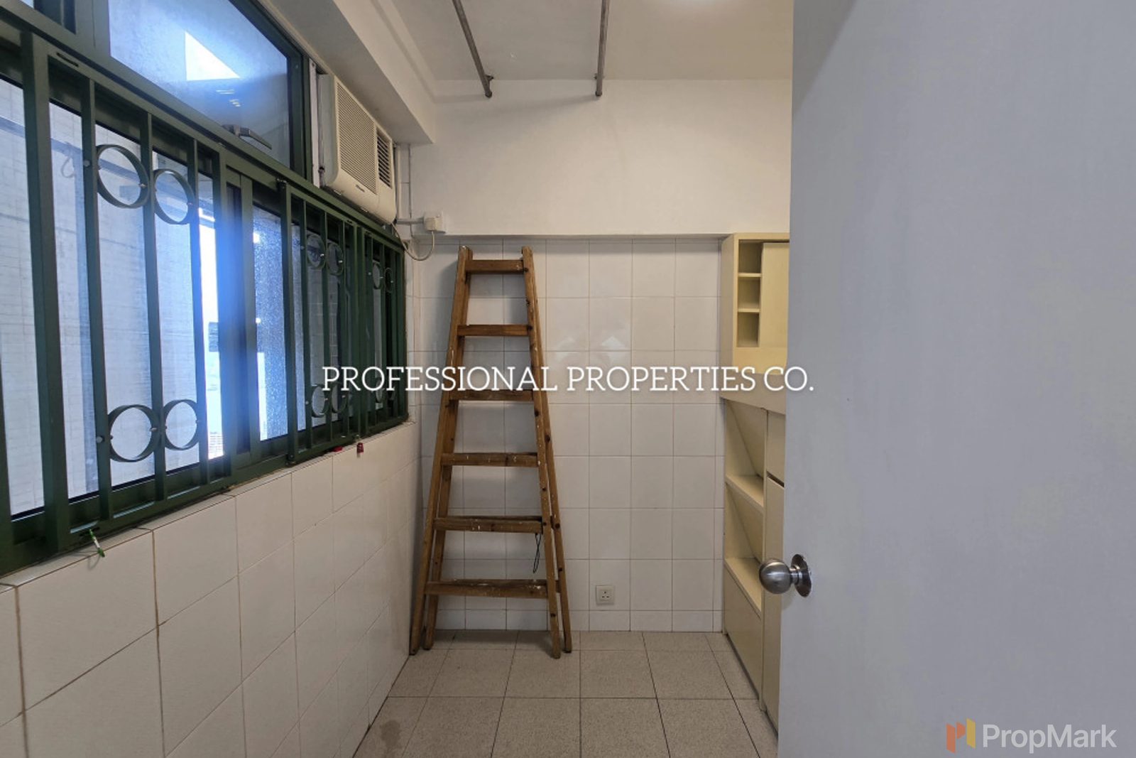 photo 21 — Robinson Place, Mid-levels West