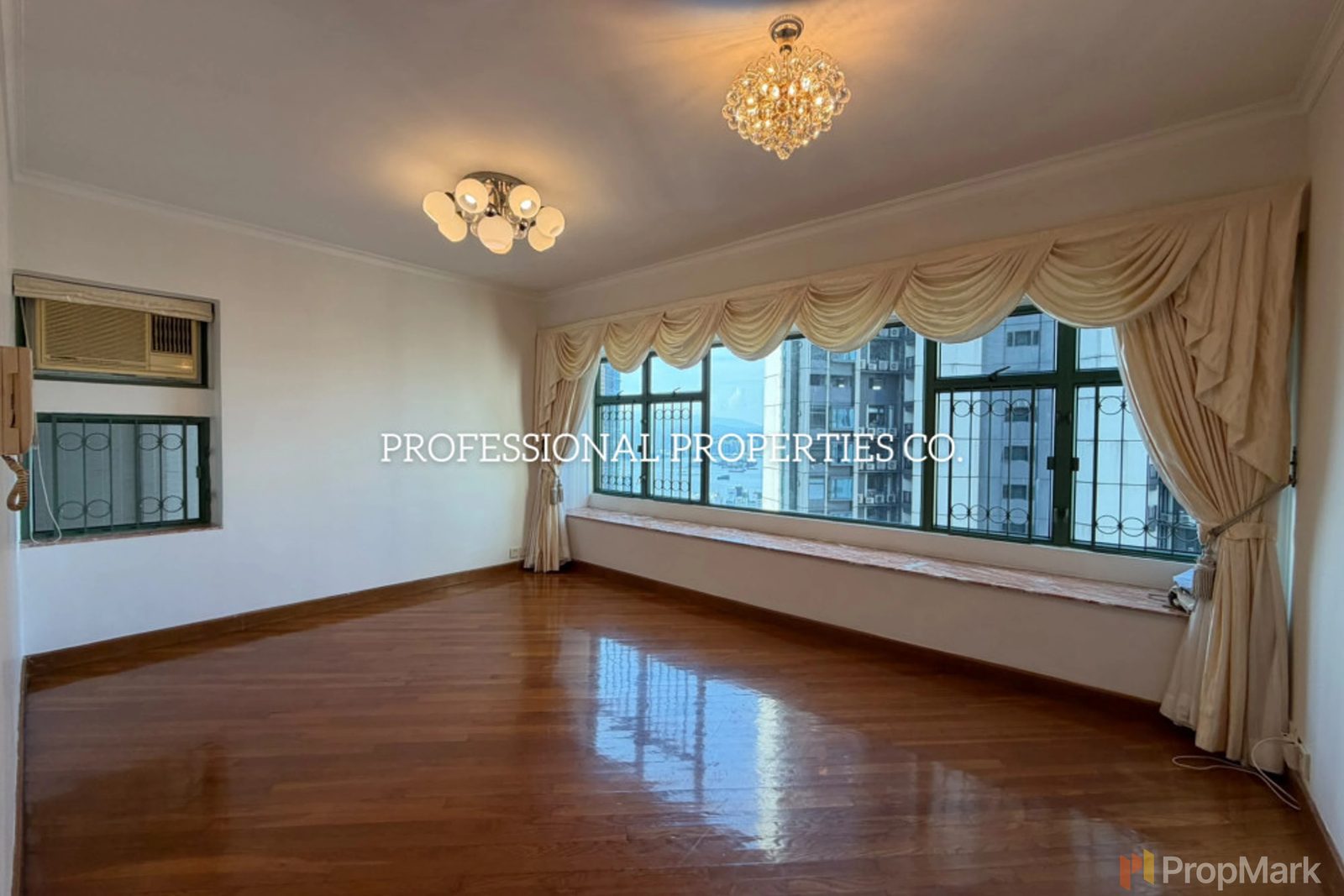 photo 27 — Robinson Place, Mid-levels West