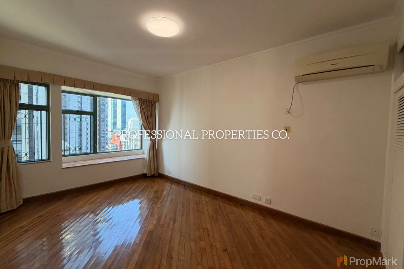 photo 39 — Robinson Place, Mid-levels West
