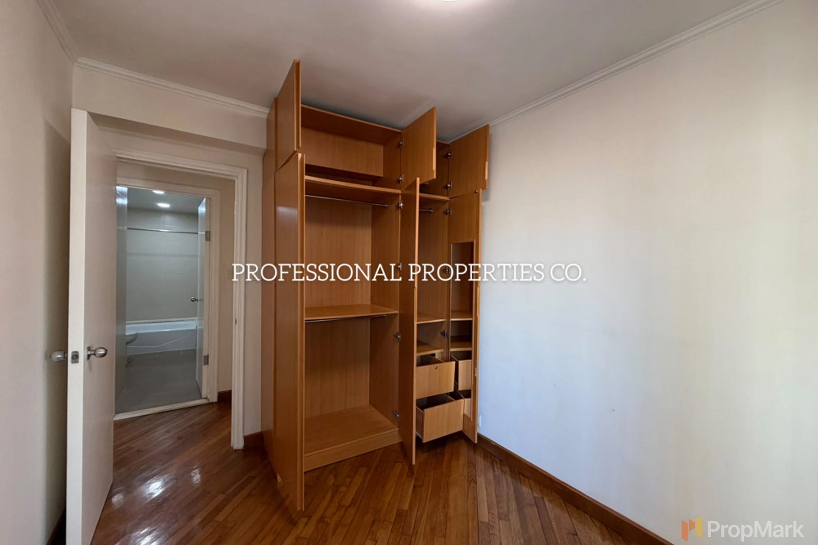 photo 41 — Robinson Place, Mid-levels West