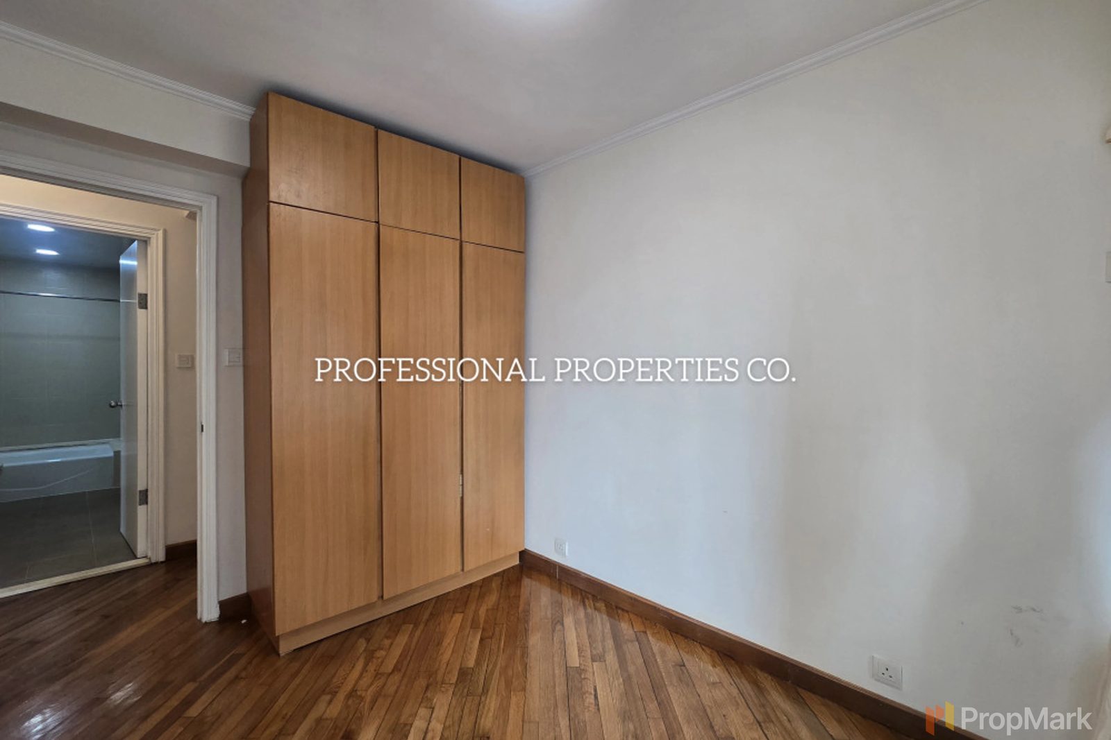 photo 9 — Robinson Place, Mid-levels West
