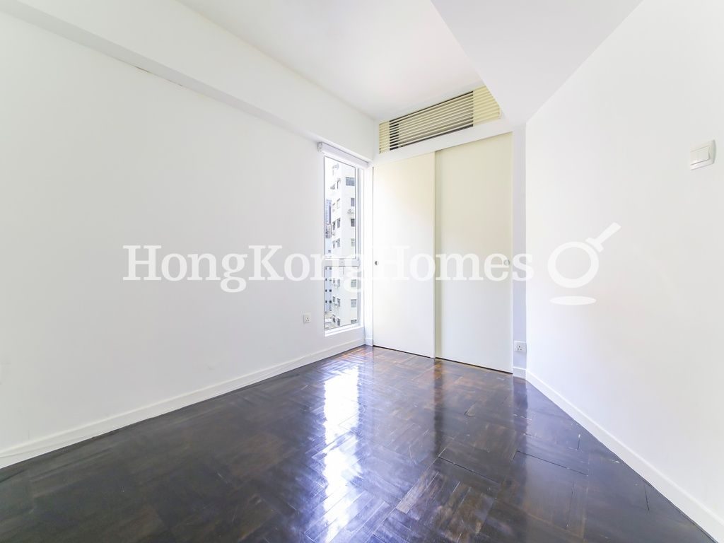 Master Bedroom — Fook Wah Mansion, Mid-levels West