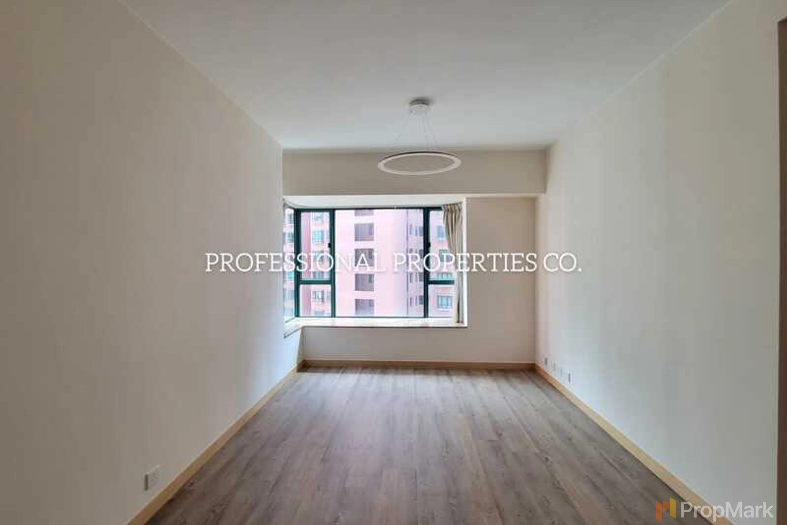 photo 4 — Hillsborough Court, Mid-levels Central