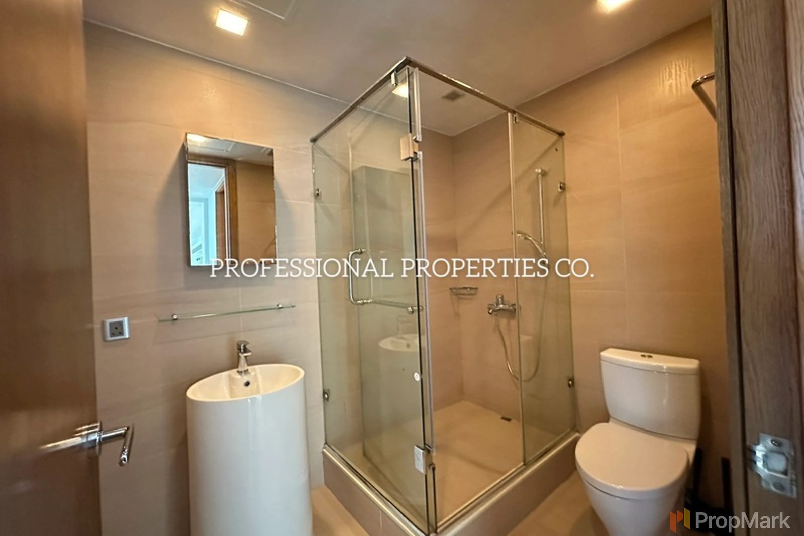 photo 7 — Cypresswaver Villas, Southside