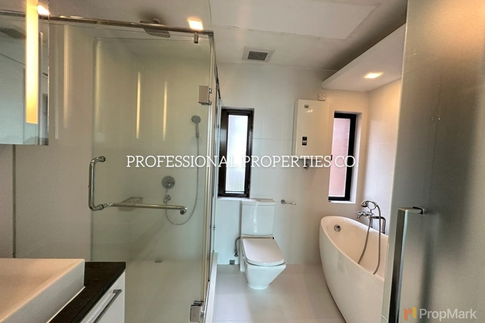 photo 8 — Cypresswaver Villas, Southside