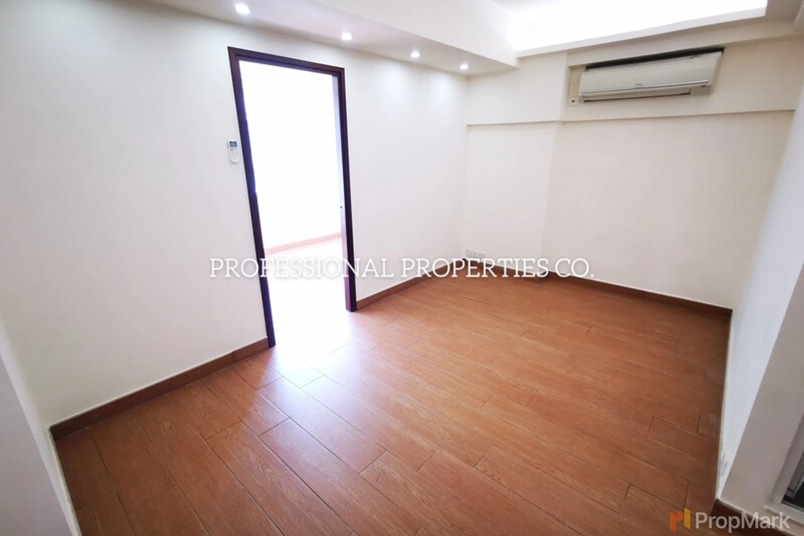 photo 12 — 29 Sing Woo Road, Happy Valley