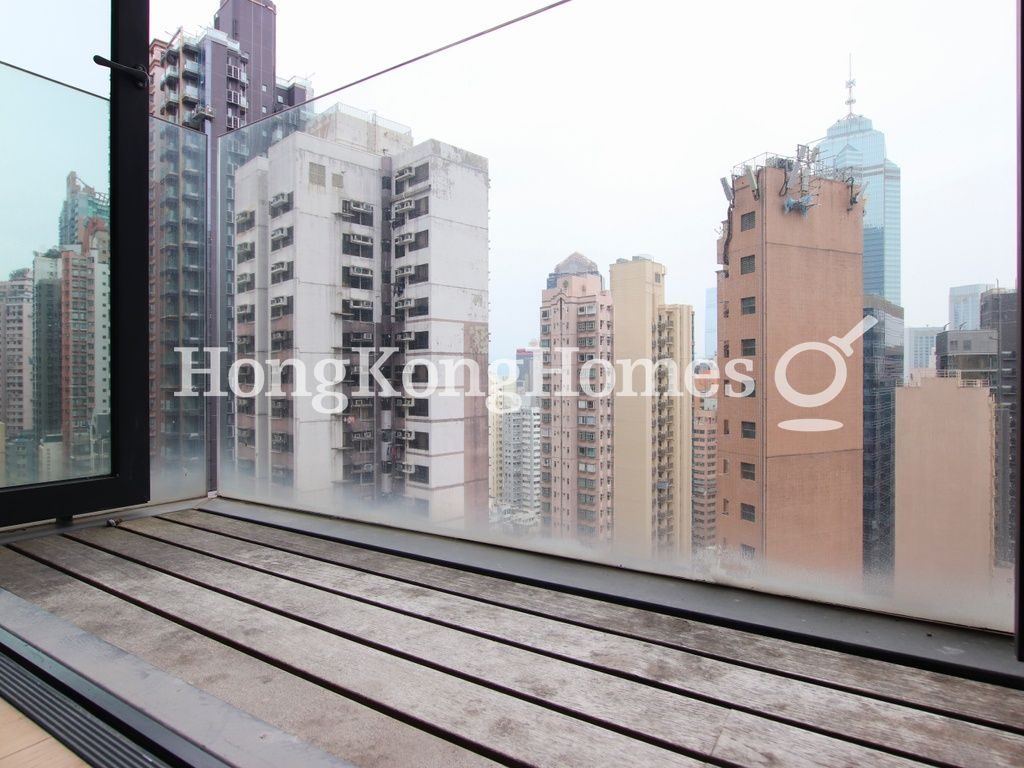 Balcony off Living and Dining Room — 瑧環，西半山