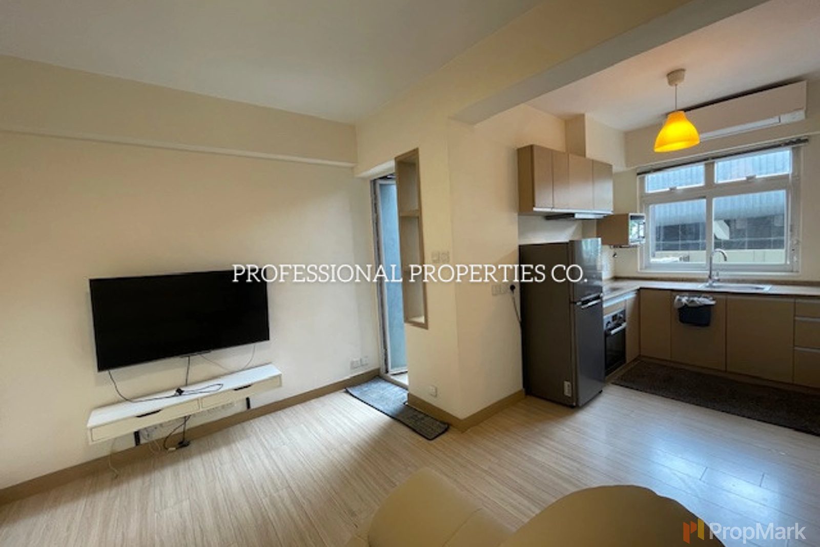 photo 2 — Chester Court, Kennedy Town