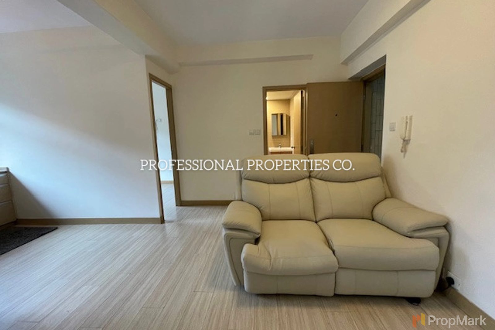 photo 4 — Chester Court, Kennedy Town