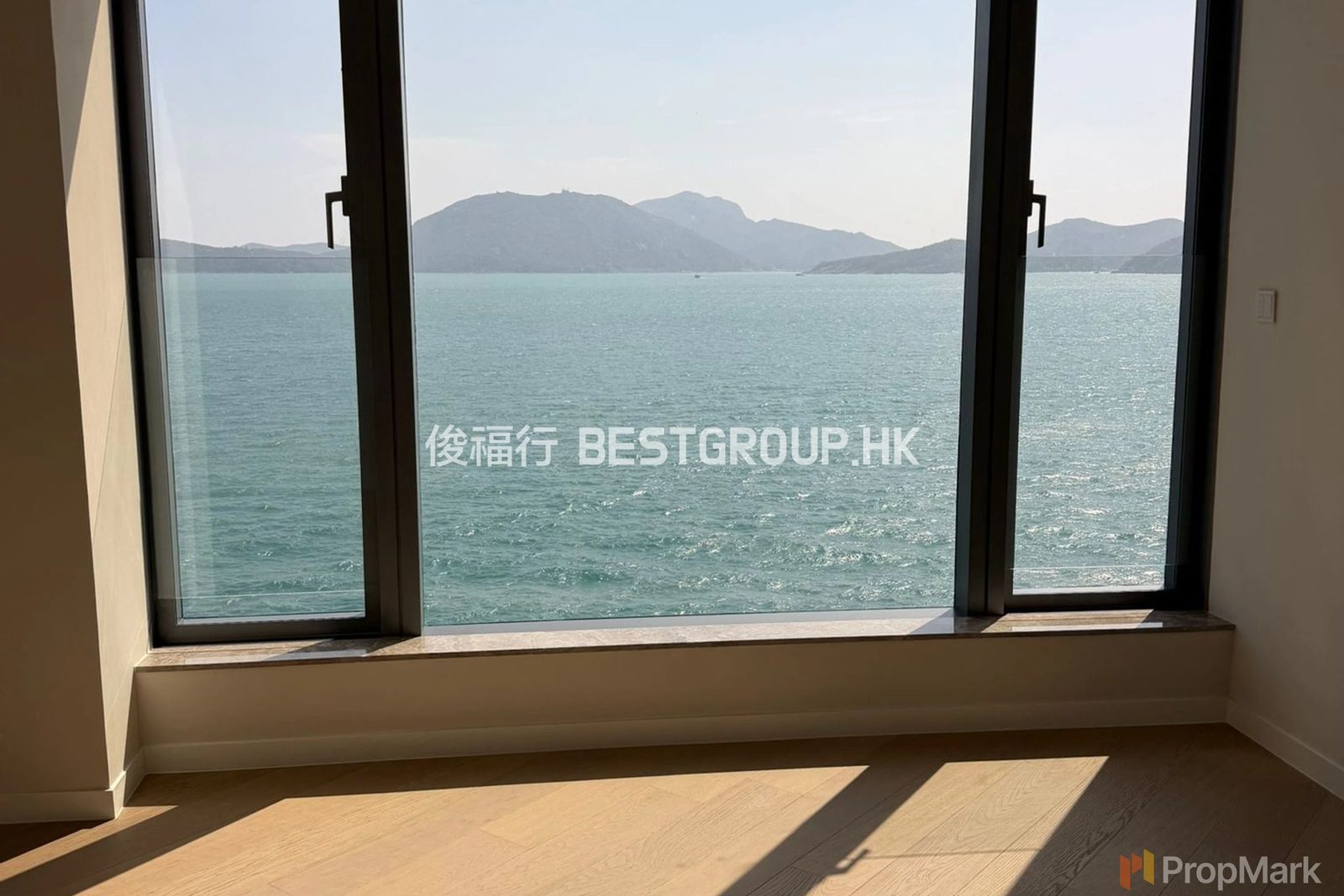 photo 3 — The Corniche, Ap Lei Chau