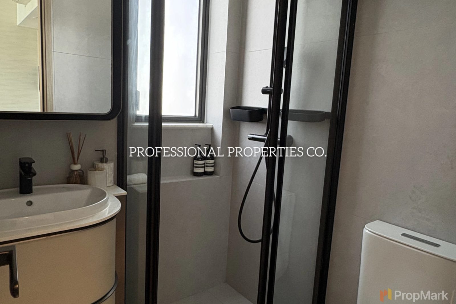 photo 4 — The Unit Soho, Central