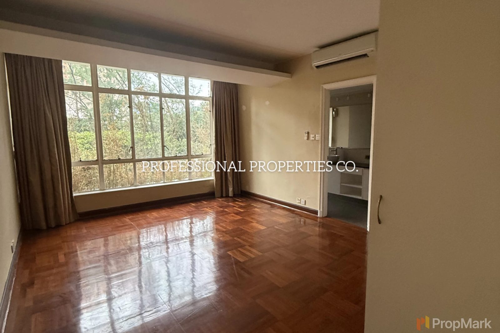 photo 7 — Pine Court, Mid-levels Central