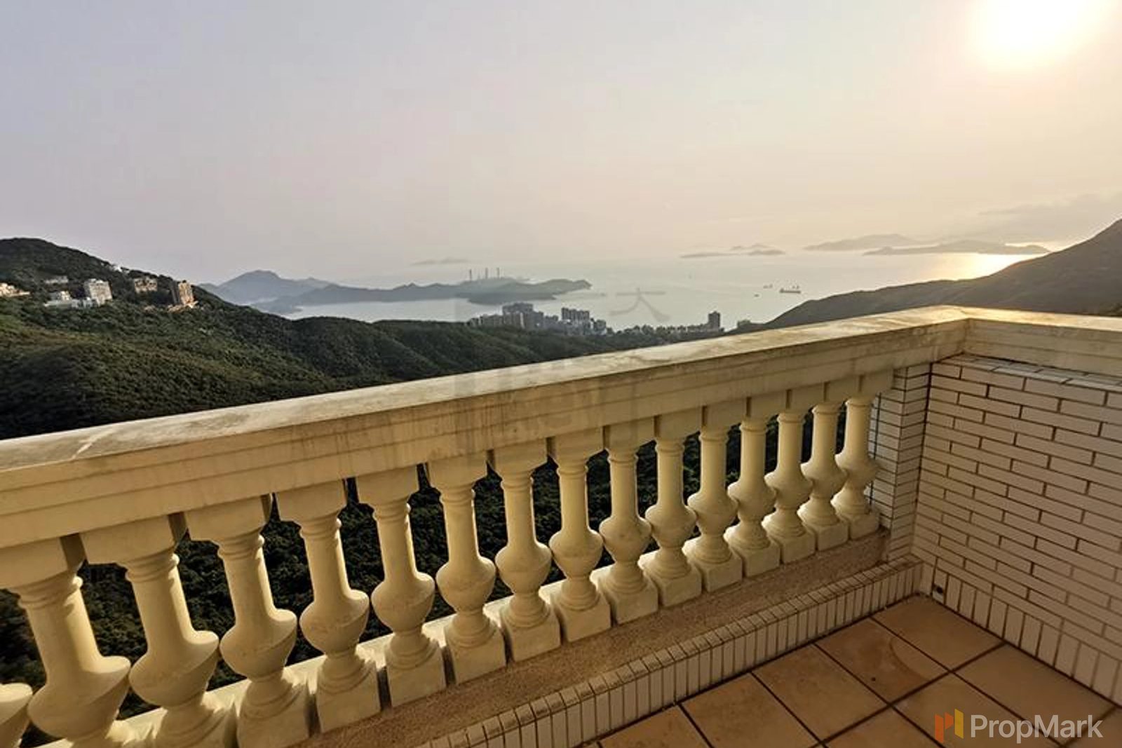 山頂4房住宅單位
