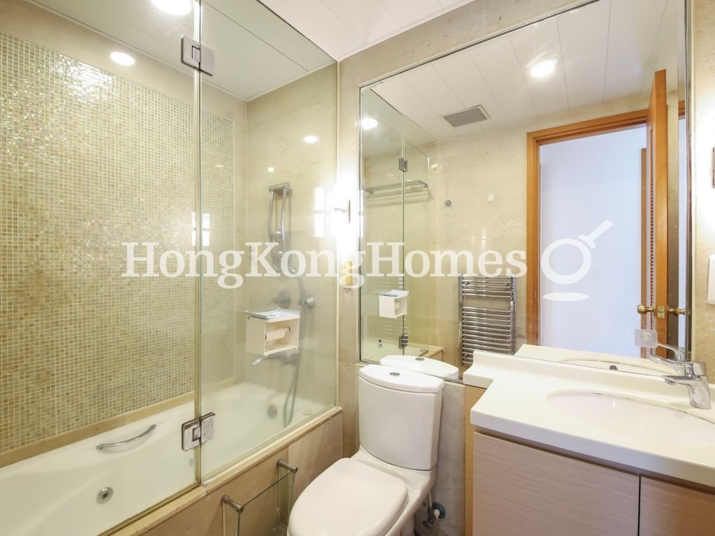 Guest Bathroom — 貝沙灣 04期, 南灣，薄扶林