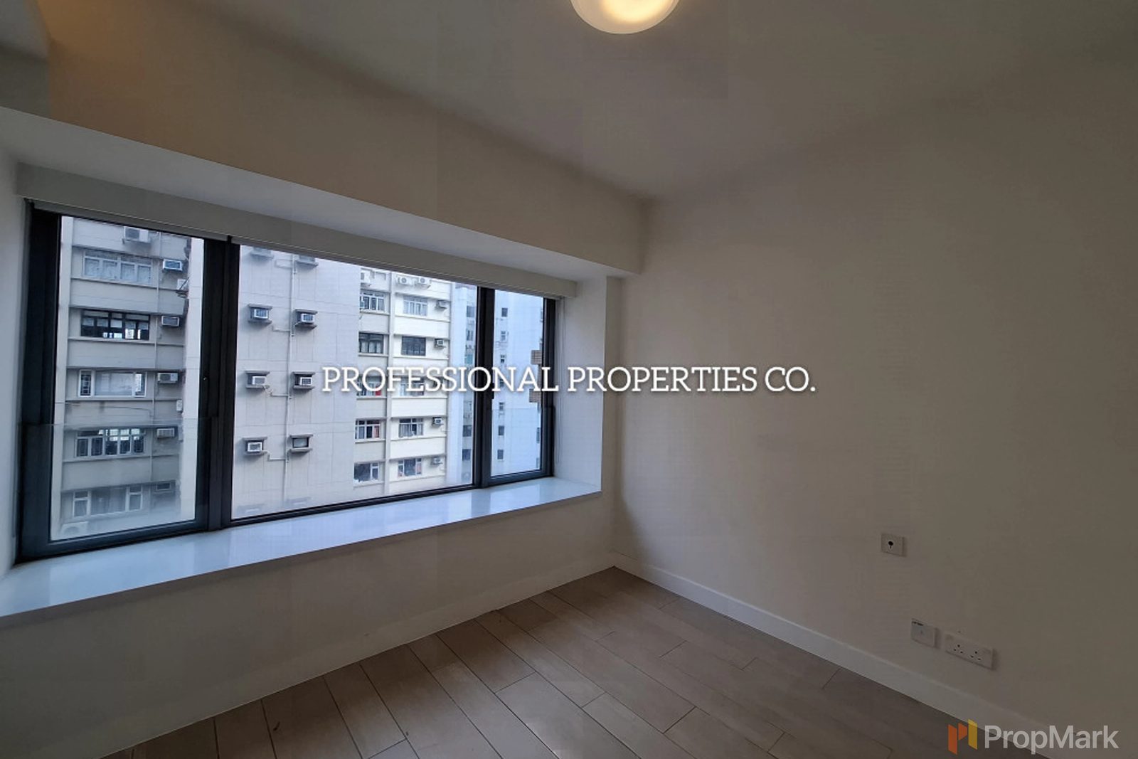 photo 4 — Po Wah Court, Happy Valley
