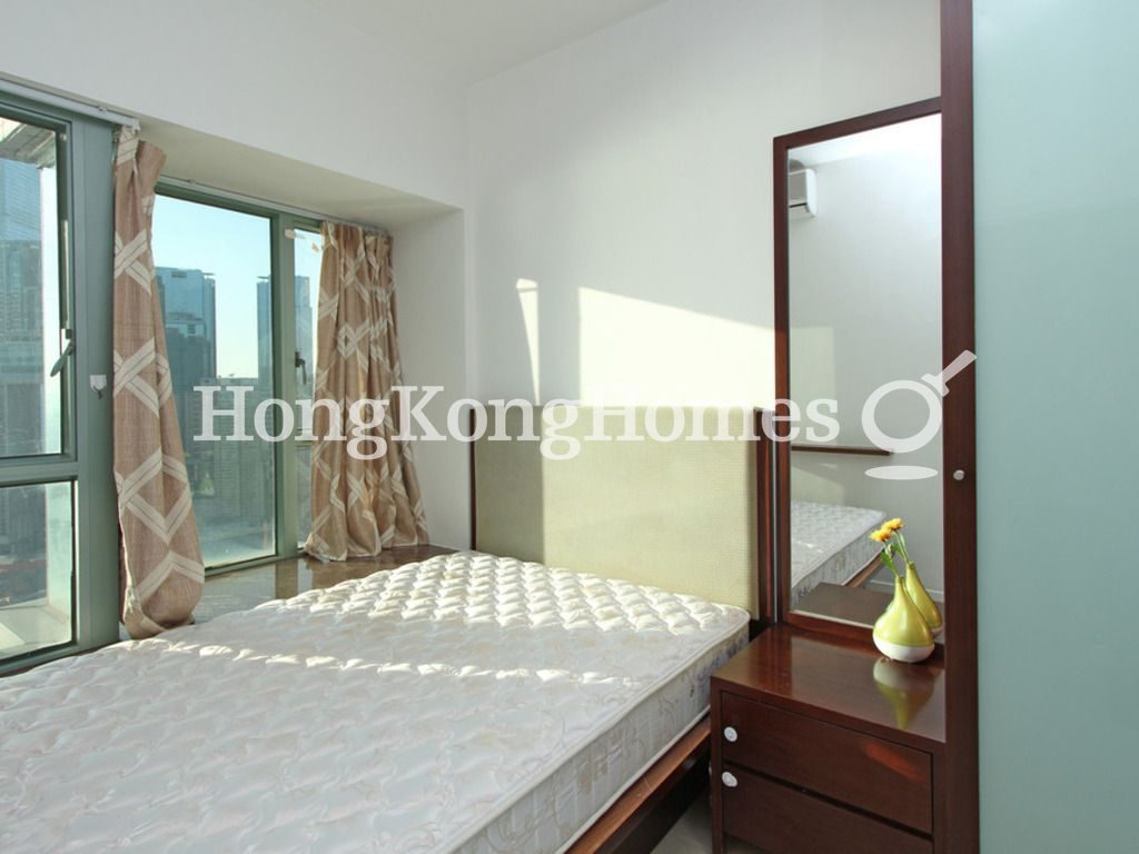 Master Bedroom — The Victoria Towers - Tower 02, Tsim Sha Tsui