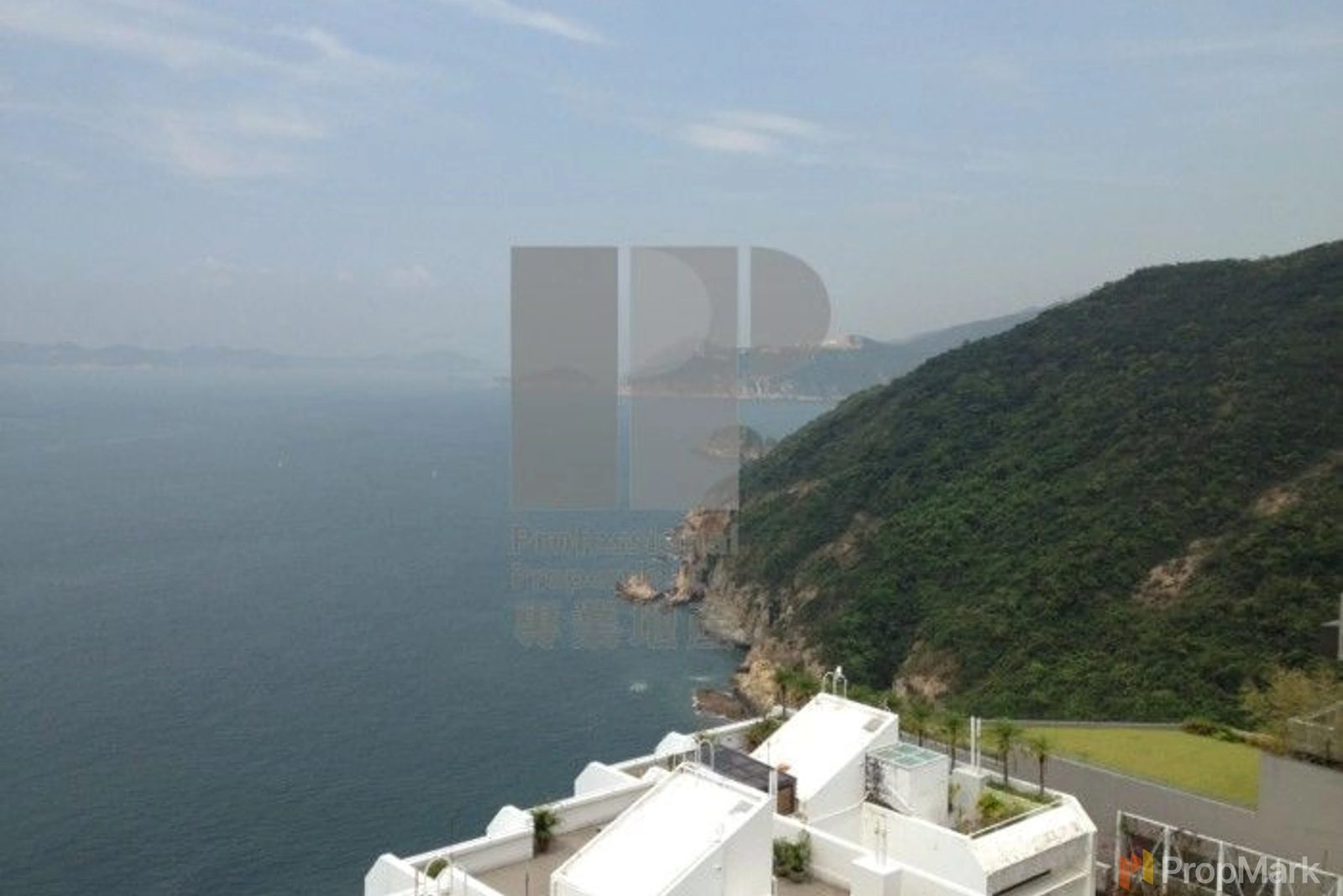 相片 13 — 海天徑19-25號，港島南區