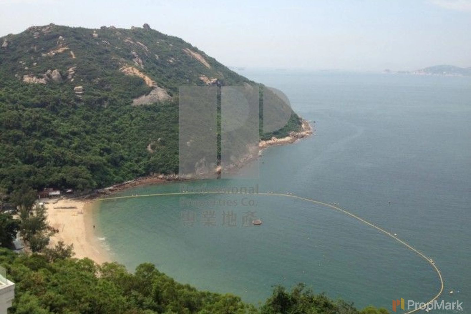 相片 16 — 海天徑19-25號，港島南區