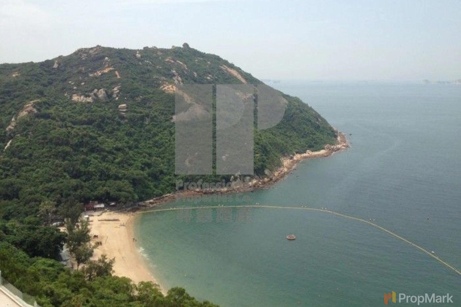相片 5 — 海天徑19-25號，港島南區