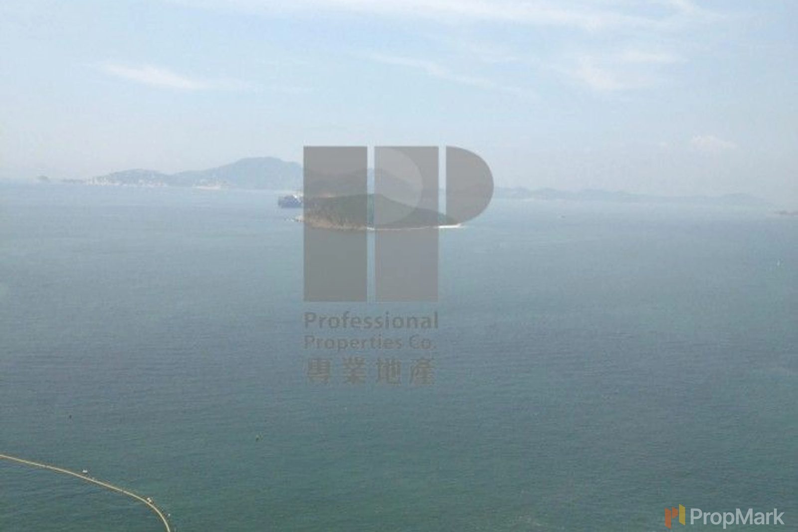 相片 8 — 海天徑19-25號，港島南區