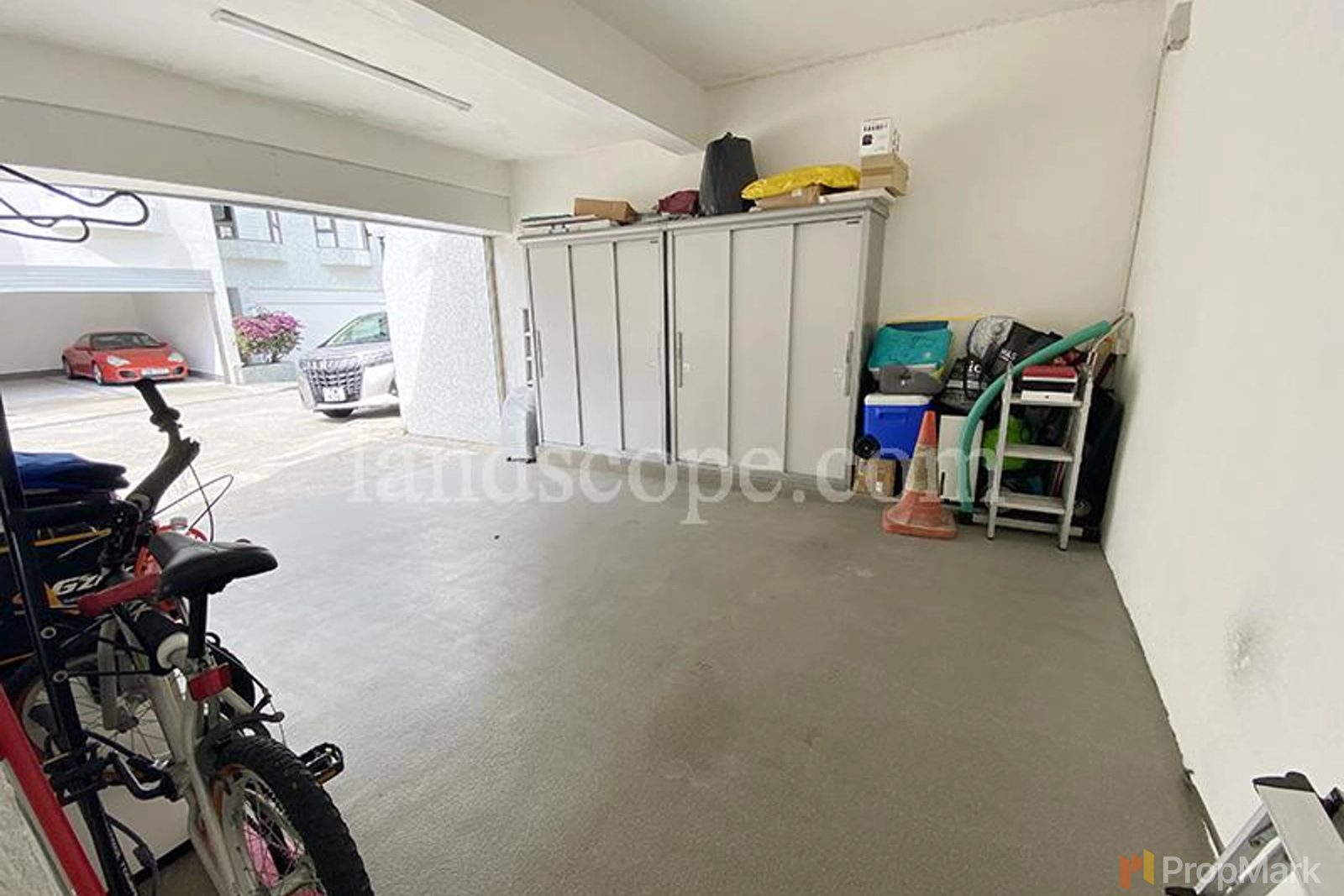 相片 14 — 壁如花園，港島南區