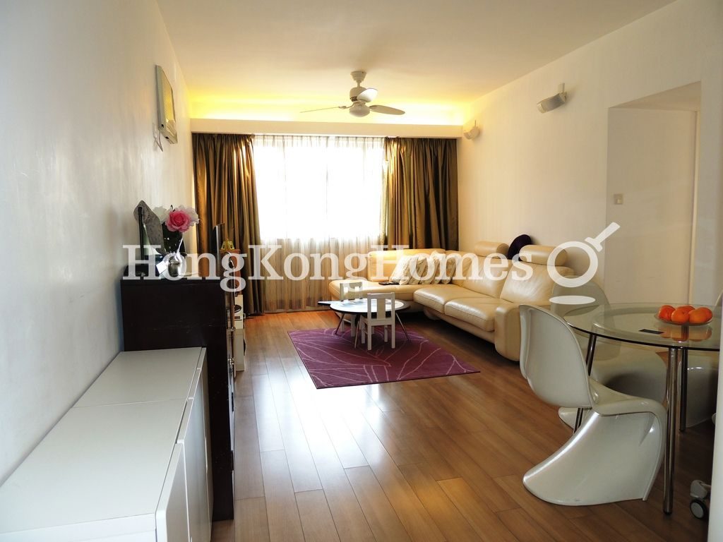 Living and Dining Room — Viking Villas - Block C, North Point Hill