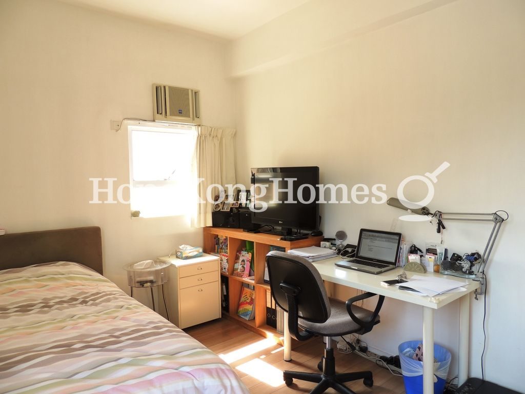 Master Bedroom — Viking Villas - Block C, North Point Hill