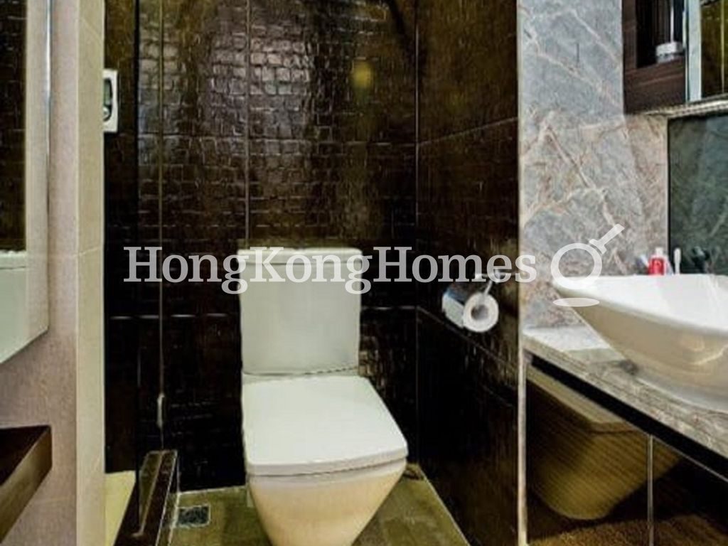 Ensuite Bathroom — 傲翔灣畔，西環堅尼地城