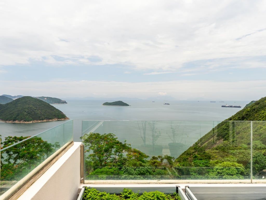 Manly Villa
